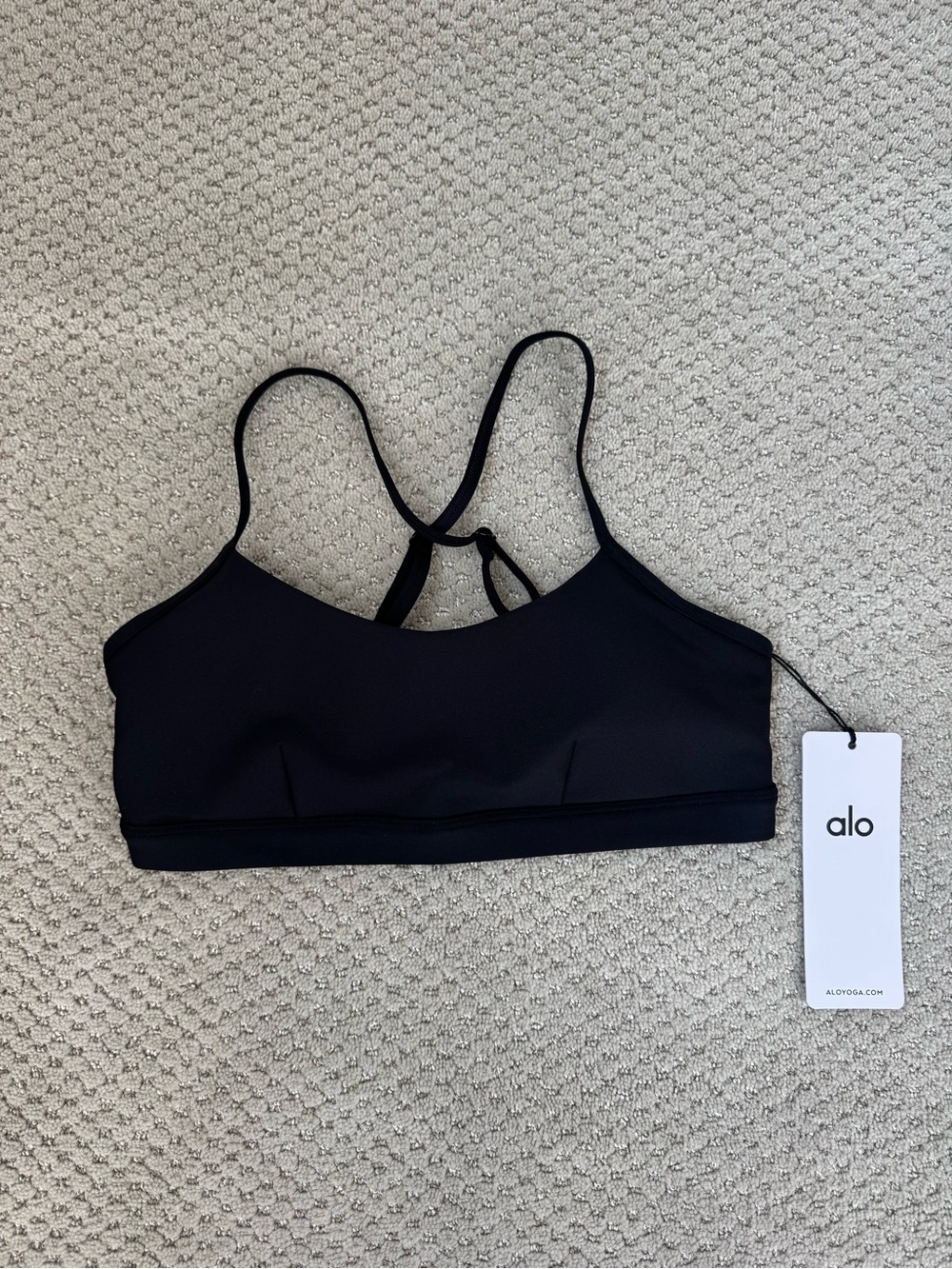 Alo Yoga Airlift Intrigue Bra Black Size M NWT